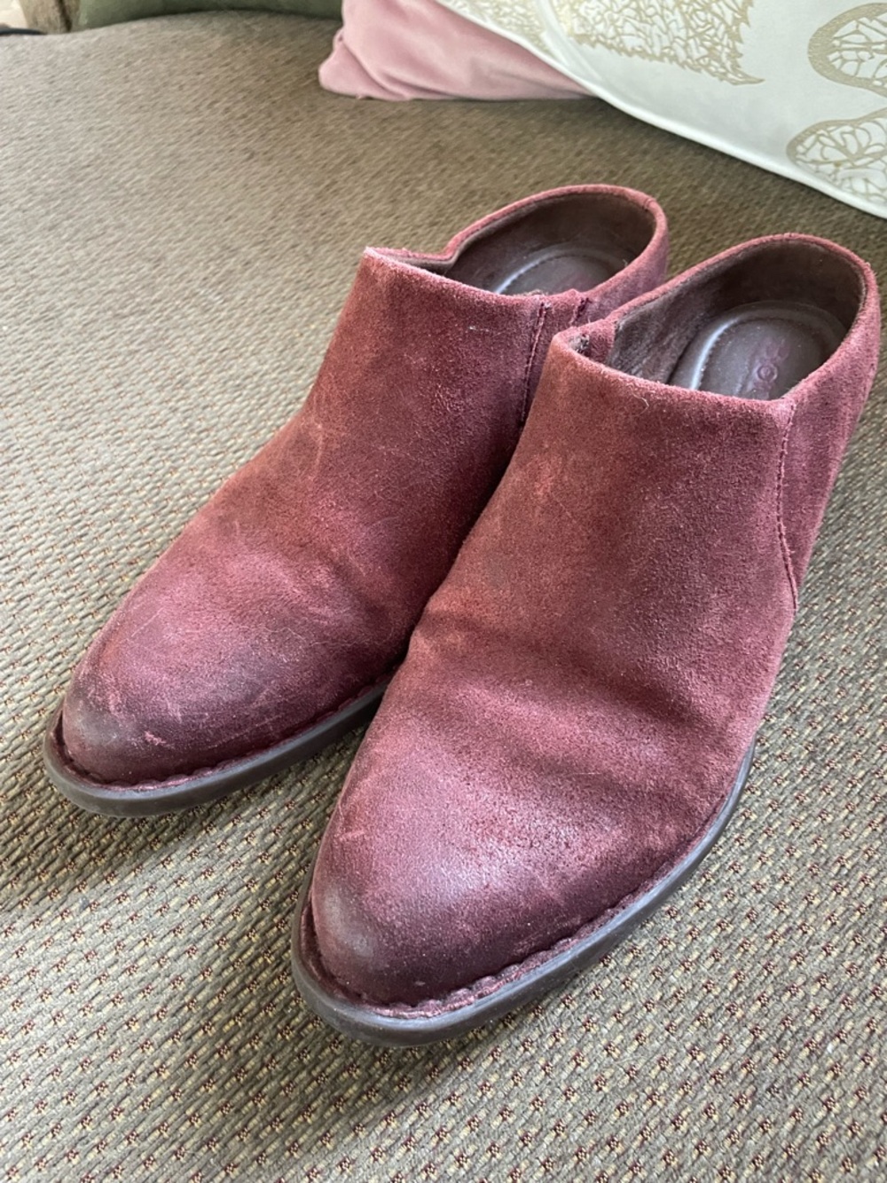 Born Women's Burgundy Suede Ankle Booties